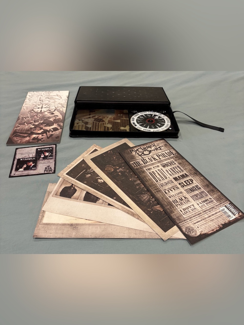 LIMITED EDITION My Chemical Romance The Black Parade (2006) Box Set
